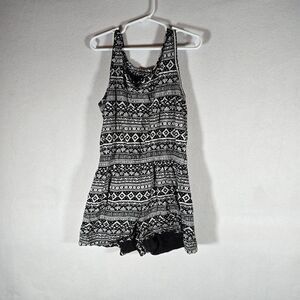Old Navy Girls Kids Dress with shorts Black White Cotton Size L (10-12)